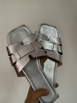 sliver Sandles 🩶