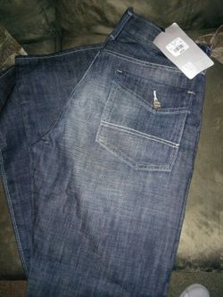 Brand new denizen by Levi's jeans size 34 waist 32 length