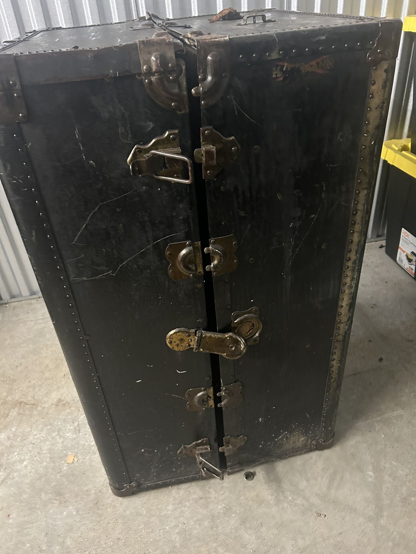 Antique Steamer Leather Trunk With Storage