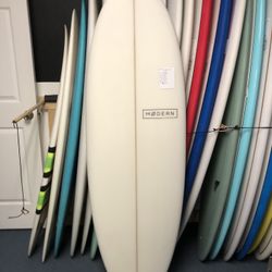 Highline 2.0 5’9” Surfboard by Modern
