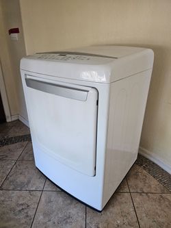 LG Electric Dryer