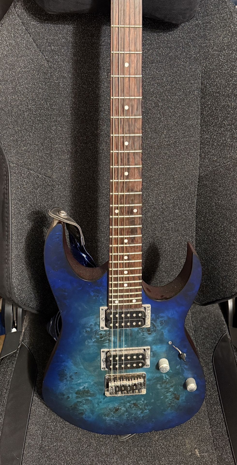 Ibanez RG421PB Trade