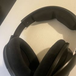 Seinheisser HD560S Headphones + iPhone Adapter | Lightly Used