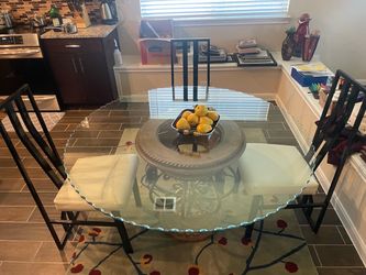 Round Glass Top Dining Table with 4 Chairs