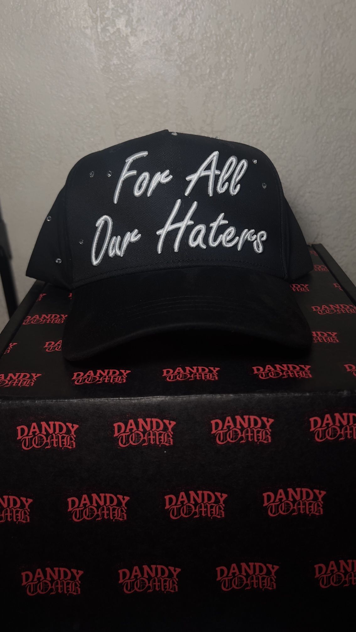 Dandy Hats X Tombochio Con Caja