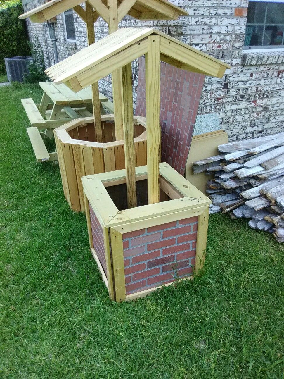 Square brick facade wishing well lawn ornament