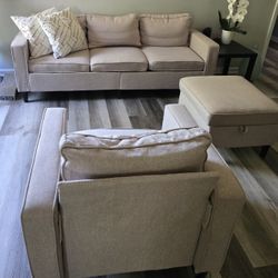 Small Living Room, New Box