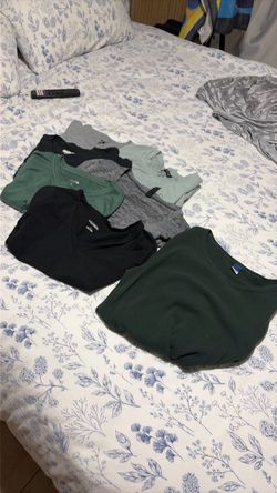 Tops lot of 7 mix