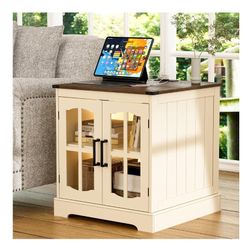 ChooChoo Farmhouse End Table, 24" Large Sofa Side Table with Charging Station (Retail $120)
