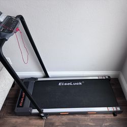 Treadmill Like New! Comes With Remote 