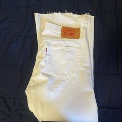 White Levi 501