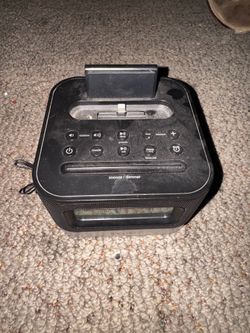 iHome Radio Charger