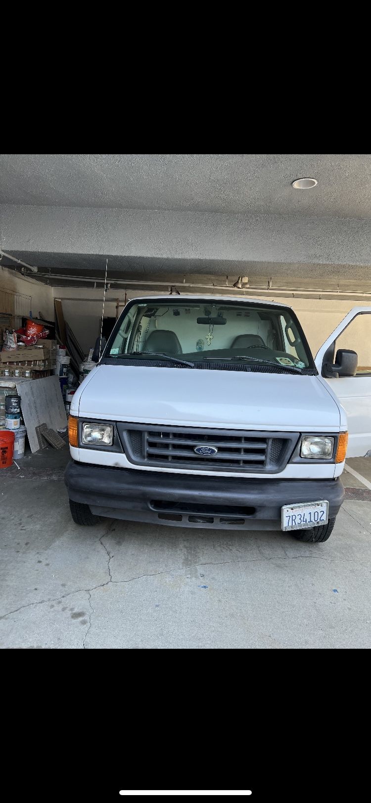2005 Ford Econoline