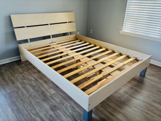 STURDY QUEEN BED FRAME