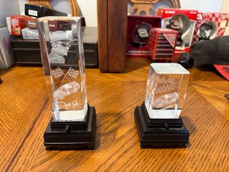 Dale Earnhardt NASCAR 3D Crystal Display Set