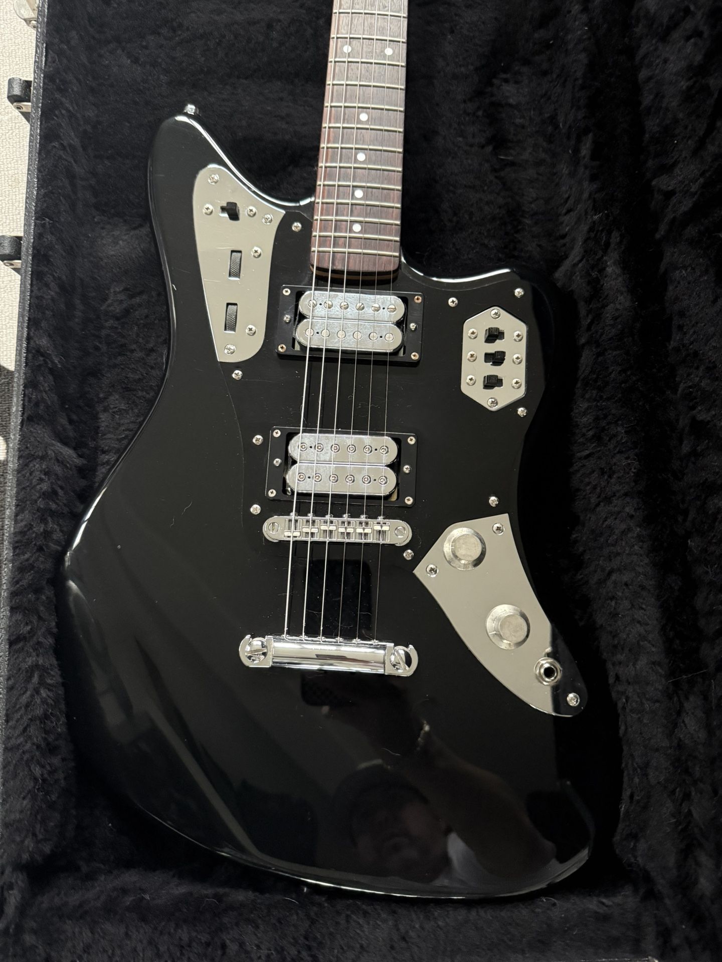 Mint MIJ HH Fender Jaguar