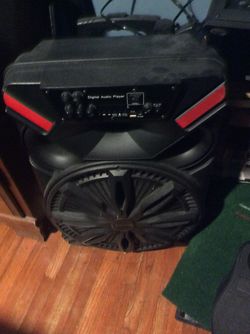 Blue Tooth Speaker Works Great Just Needs A Power Cord For It 