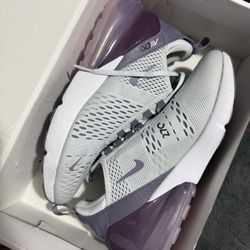 Nike Air Max 270