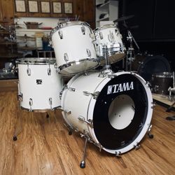 Tama Superstar Drum Kit – Piano White (1986)
