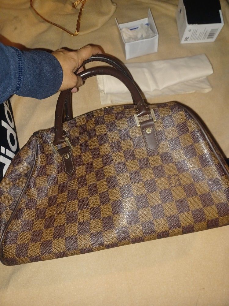 Red Louis Vuitton Bag for Sale in Seaside, CA - OfferUp