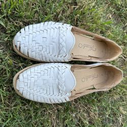 All White Huaraches, Women’s Size 10