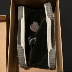 Ugg Boys Suede Boots