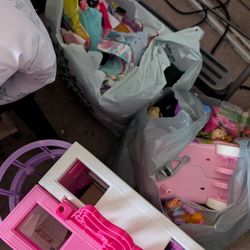Barbie lot