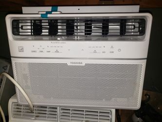 TOSHIBA RAC-WK1012ESCWRU 10,000 BTU SMART WI-FI WINDOW AIR CONDITIONER


