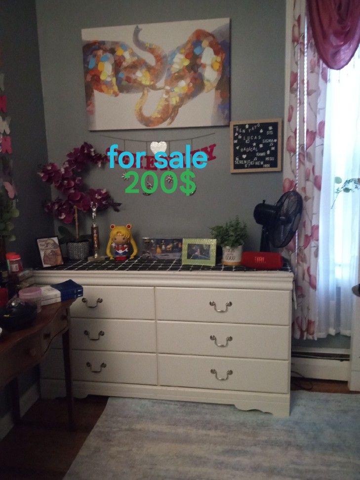 Brand New Dresser 200 Or Best Offer