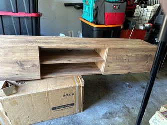 Wall shelf
