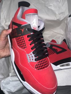 Red Air Jordan 4 "Toro" NEW - size 7.5 men (9 women)