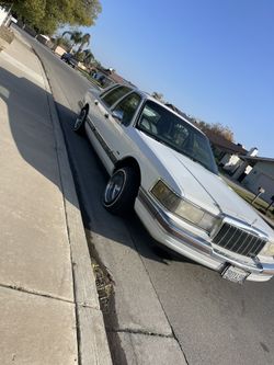 Lincoln Town Car