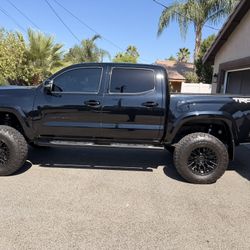 2020 Toyota Tacoma 