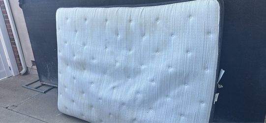 Queen Size Mattress