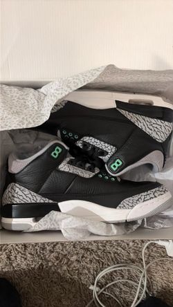 jordan 3 green glow 8.5
