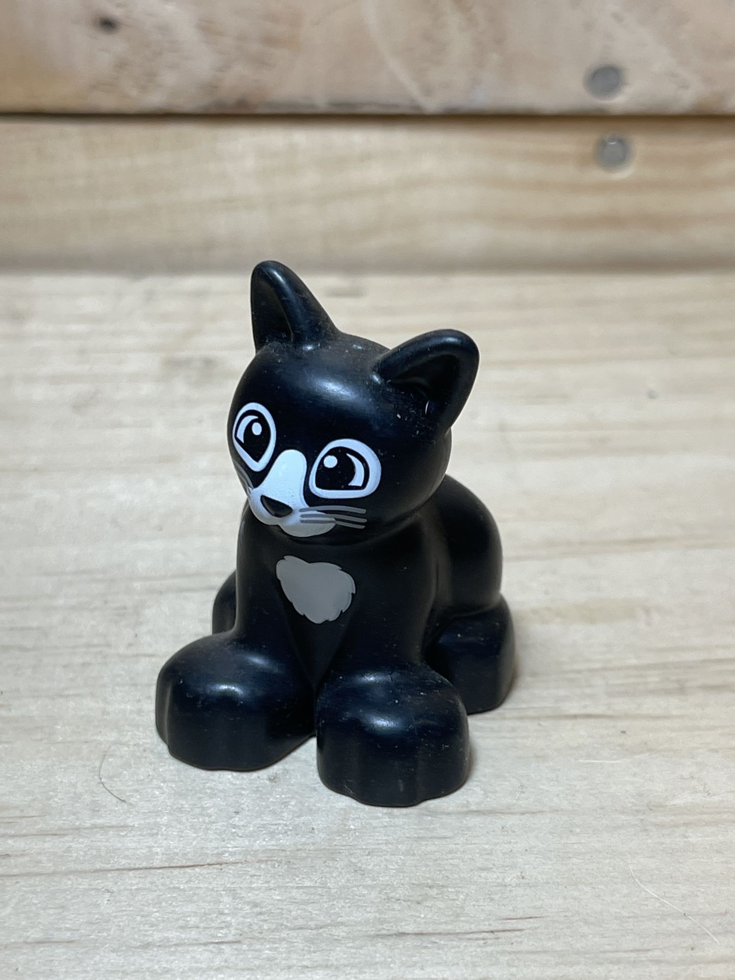 Lego Duplo BLACK CAT PET w/ Wide Black Eyes Whiskers FARM FARMER House #scrappy
