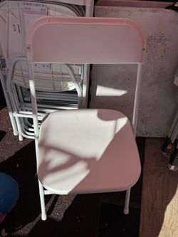 28 plastic chairs & 4 Plastic Tables 6ft