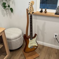 Guitar Stand Oak