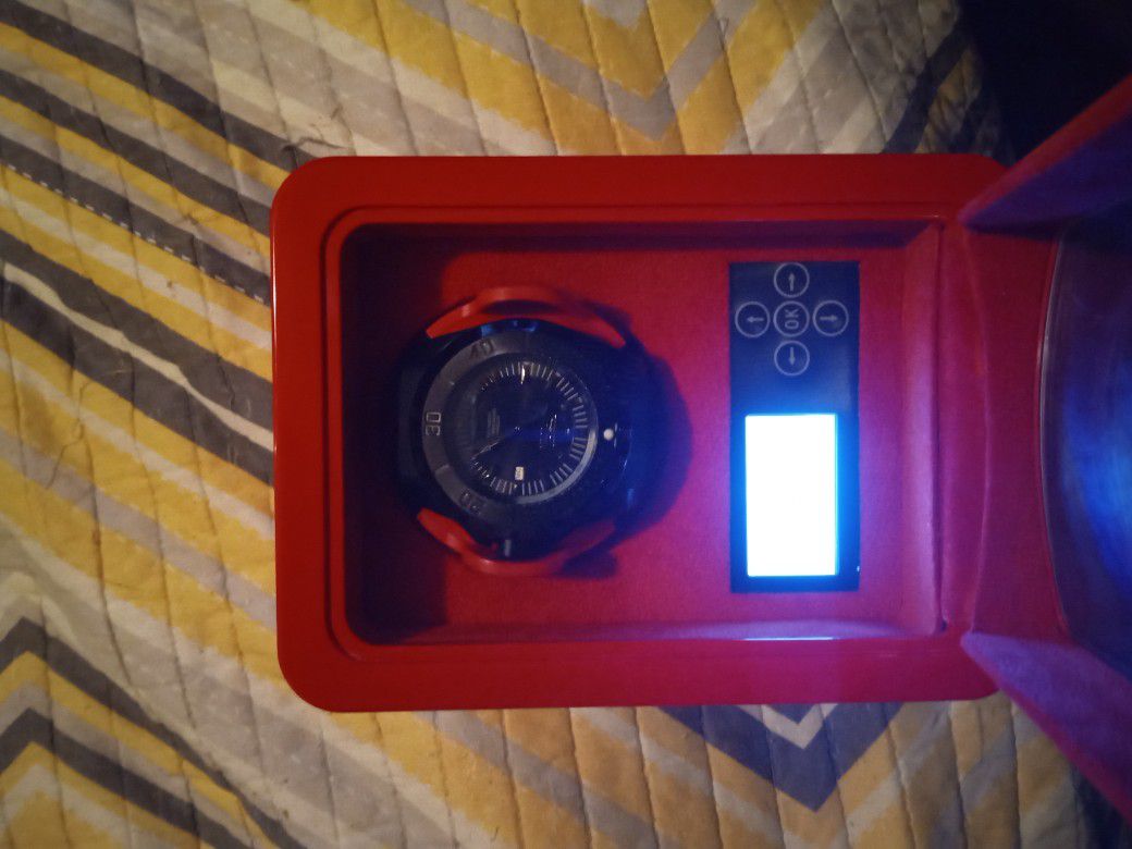 Limited Edition Invicta Watch And Auto Winder