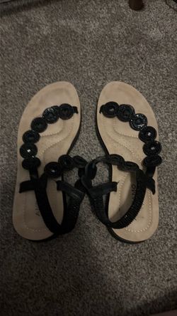 Sandles