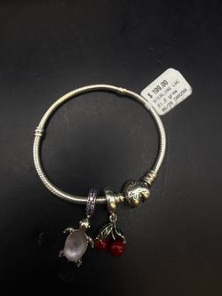 Pandoraa bracelett
