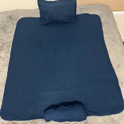 NEW Toddler Bedding Set 3pc – Quilt, Fitted Sheet & Pillow Sham – Clara Clark