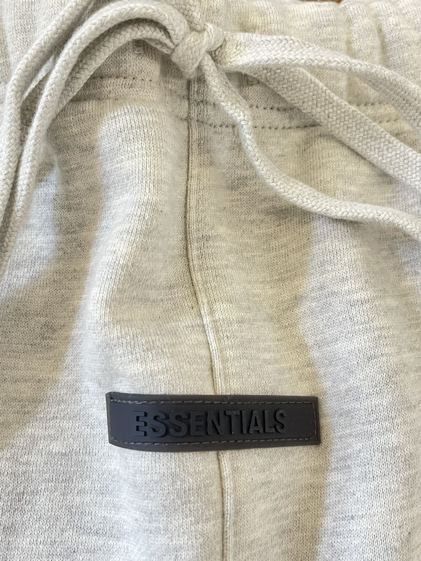 Fear Of God Essentials The Core Light Heather Oatmeal Fleece Sweatpants Size’s Small