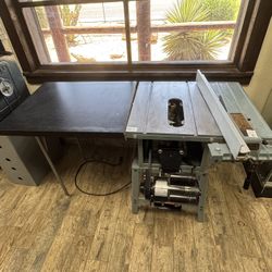 Delta 10” Table Saw 34-441