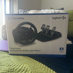 Logitech G923 Racing Wheel
