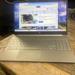 Hp Laptop i3 10th Gen .8GB , 256ssd Win11 $190