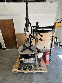 Ranger R76ATR 30" Capacity Assist ArmsTilt-Back Tire Changer Tire Machine Maquina Desmontar Llantas