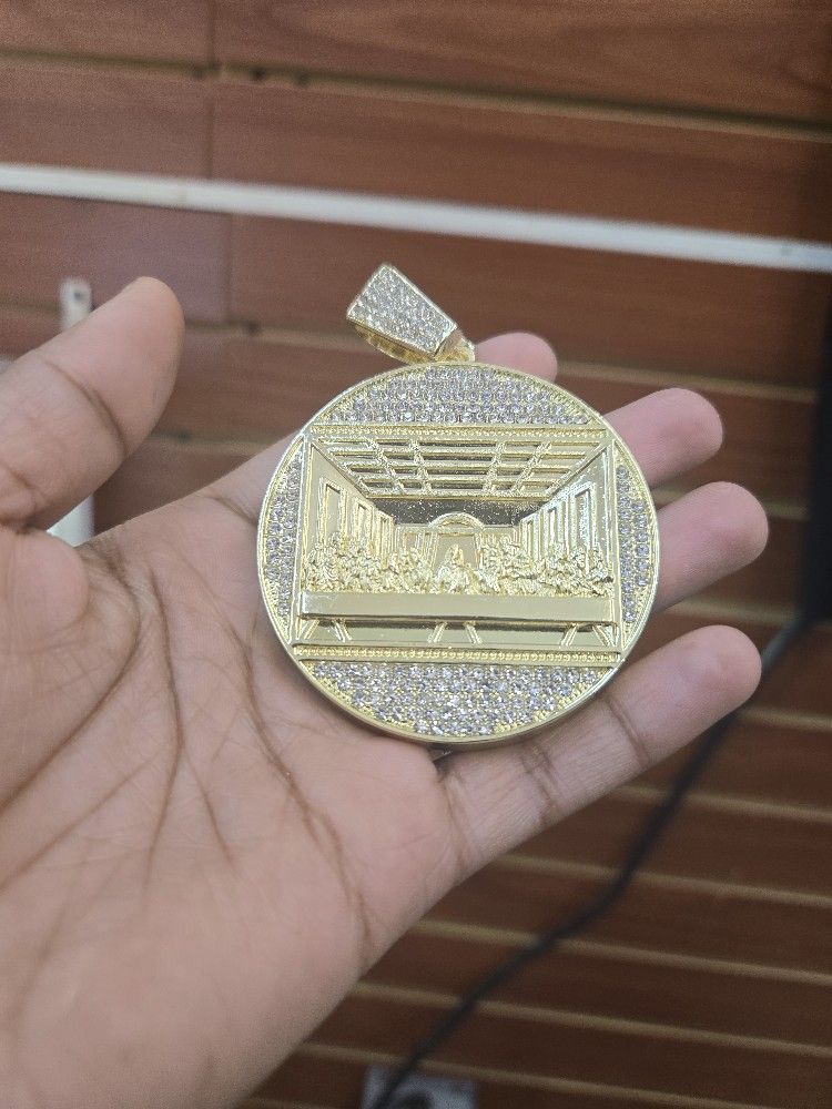Last Supper Pendant