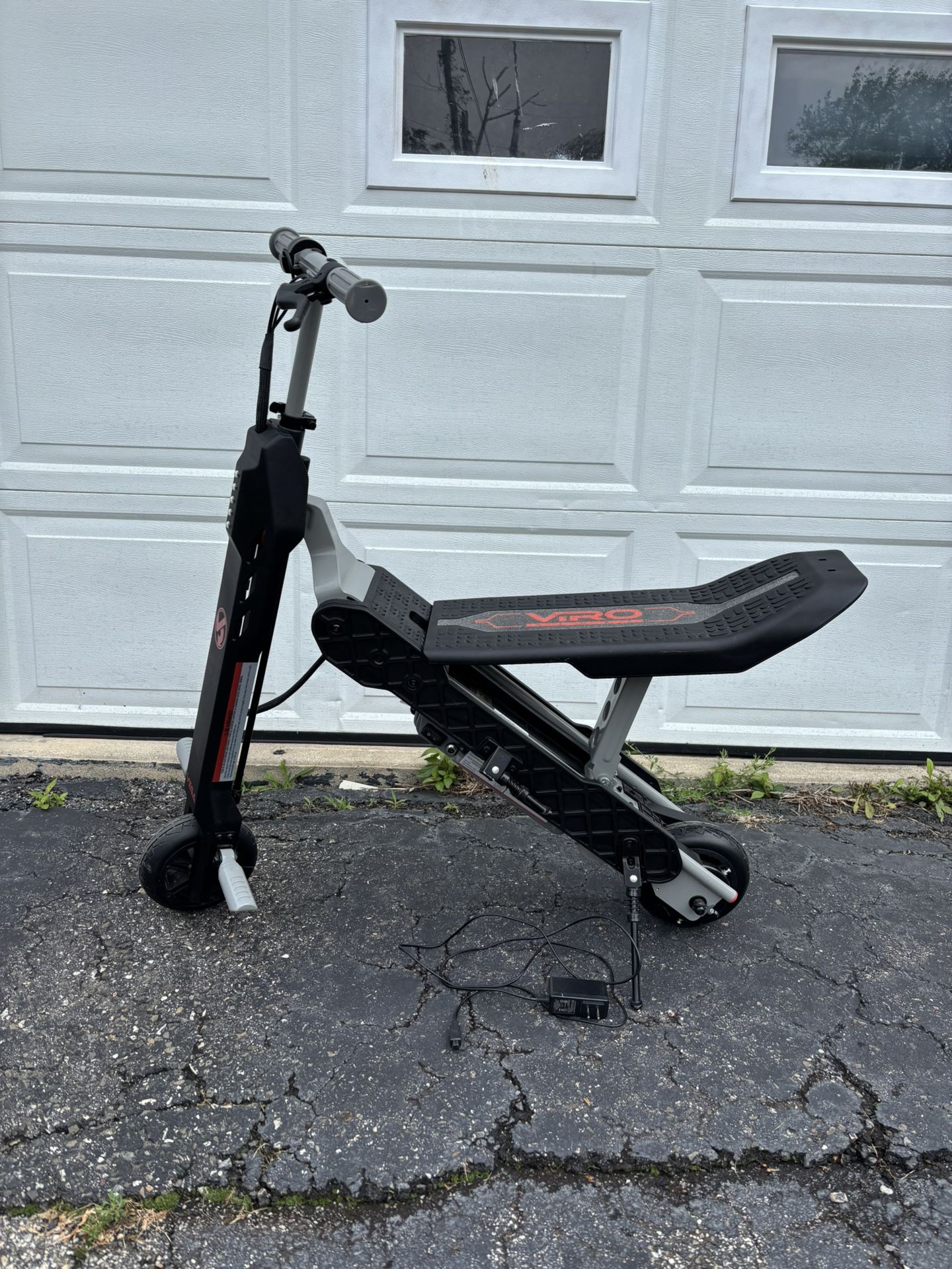 Viro Vega VR 550E Electric Scooter – Barely Used – $115 OBO