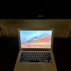 Mac Book Air 2017 Laptop